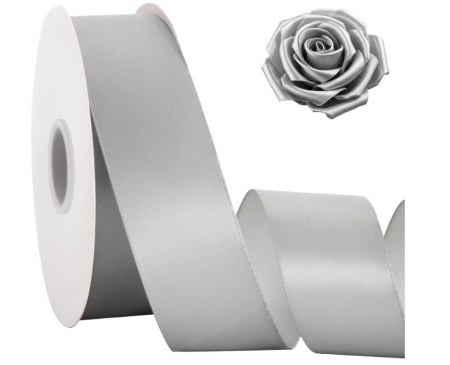 Lichidare Stoc - Panglică satin argintiu – 3.8 cm × 45 m, textură lucioasă pentru buchete, cadouri și decorațiuni