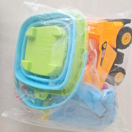 Set jucarii nisip 26 piese pentru copii, vehicule santier, galetusa pliabila, forme nisip, sac depozitare [1]