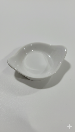 Sosiera din portelan, in forma de barcuta, alba, pentru sosuri si dressing [1]