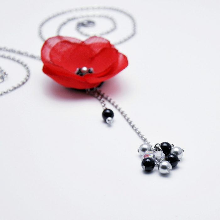 colier-lung-elegant-floare-rosie [3]