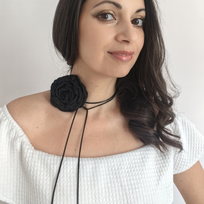 colier-choker-floare-trandafir-voal-negru-snur [2]
