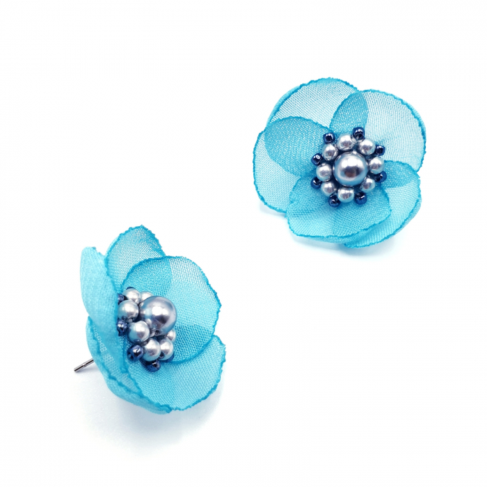 cercei-mici-eleganti-floare-albastru-turcoaz [3]