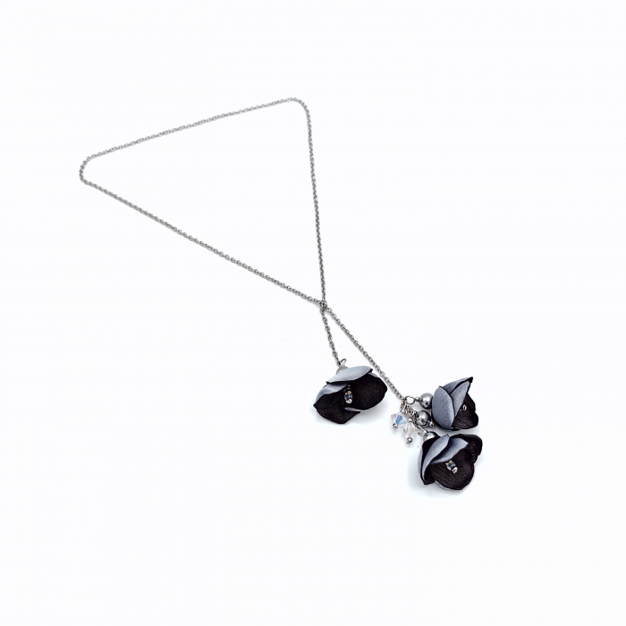 colier-flori-matase-satinata-argintiu-perle-inox [3]