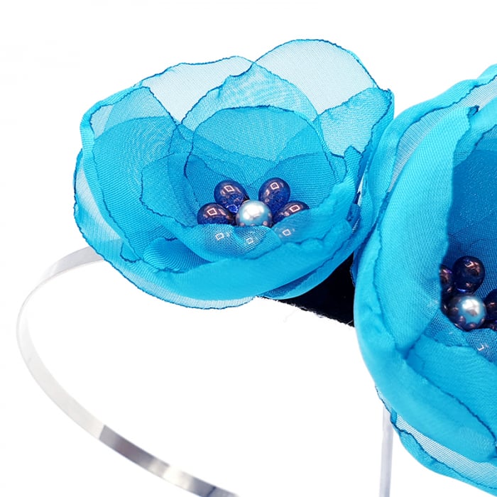 bentita-par-flori-albastru-turcoaz [3]