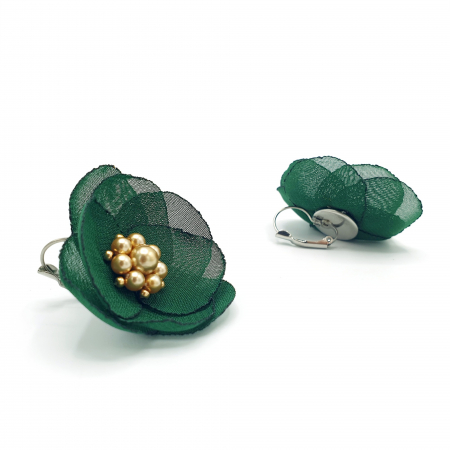 cercei-tortite-floare-verde-mijloc-auriu-perle [1]