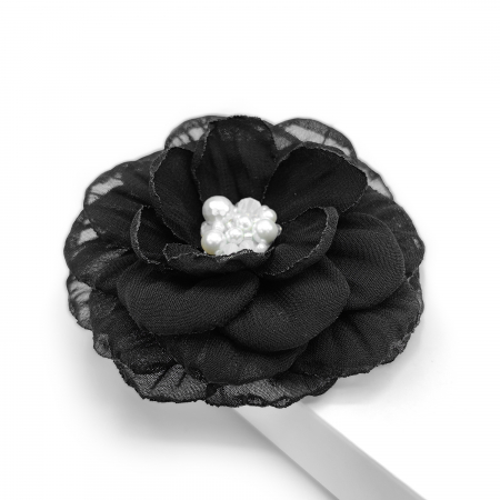 Brose - brosa-floare-textila-neagra-mijloc-alb