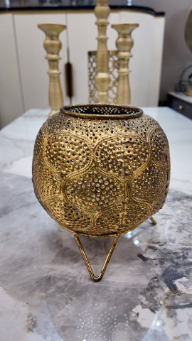 Produse Noi - Obiect Decorativ Metalic Suport de Lumanari Auriu