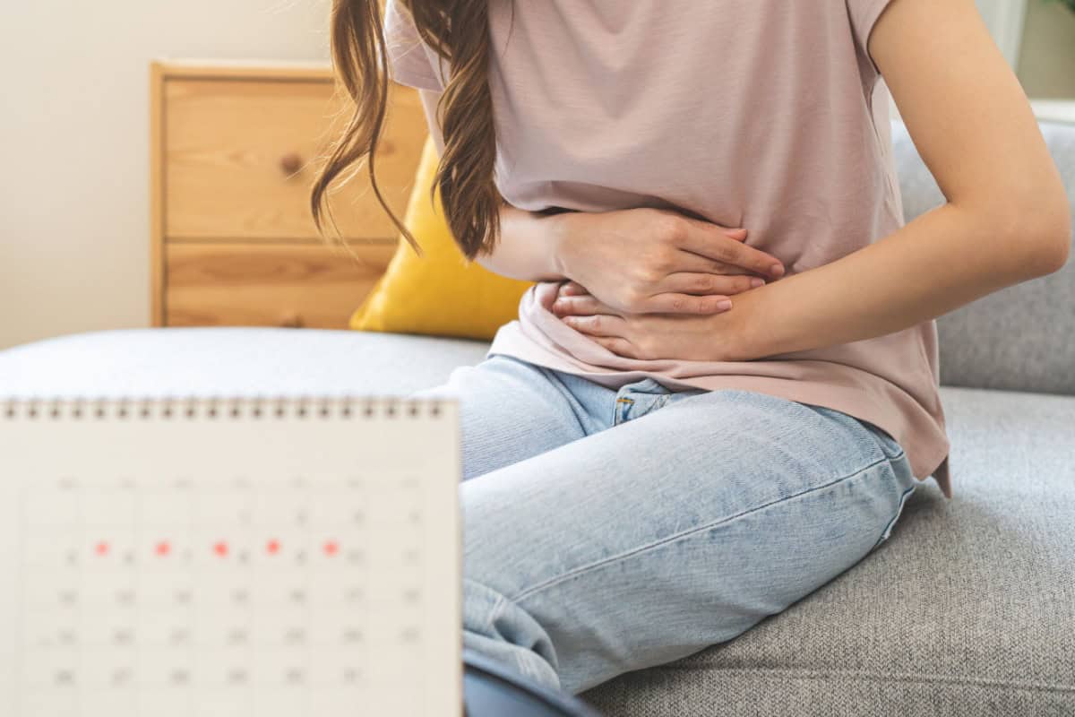 Uleiul CBD si sindromul premenstrual - beneficii si utilizare