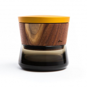 Grindere tutun si ierburi - Grinder 'Stona' Premium, Lemn de Nuc Negru, Warm Gold