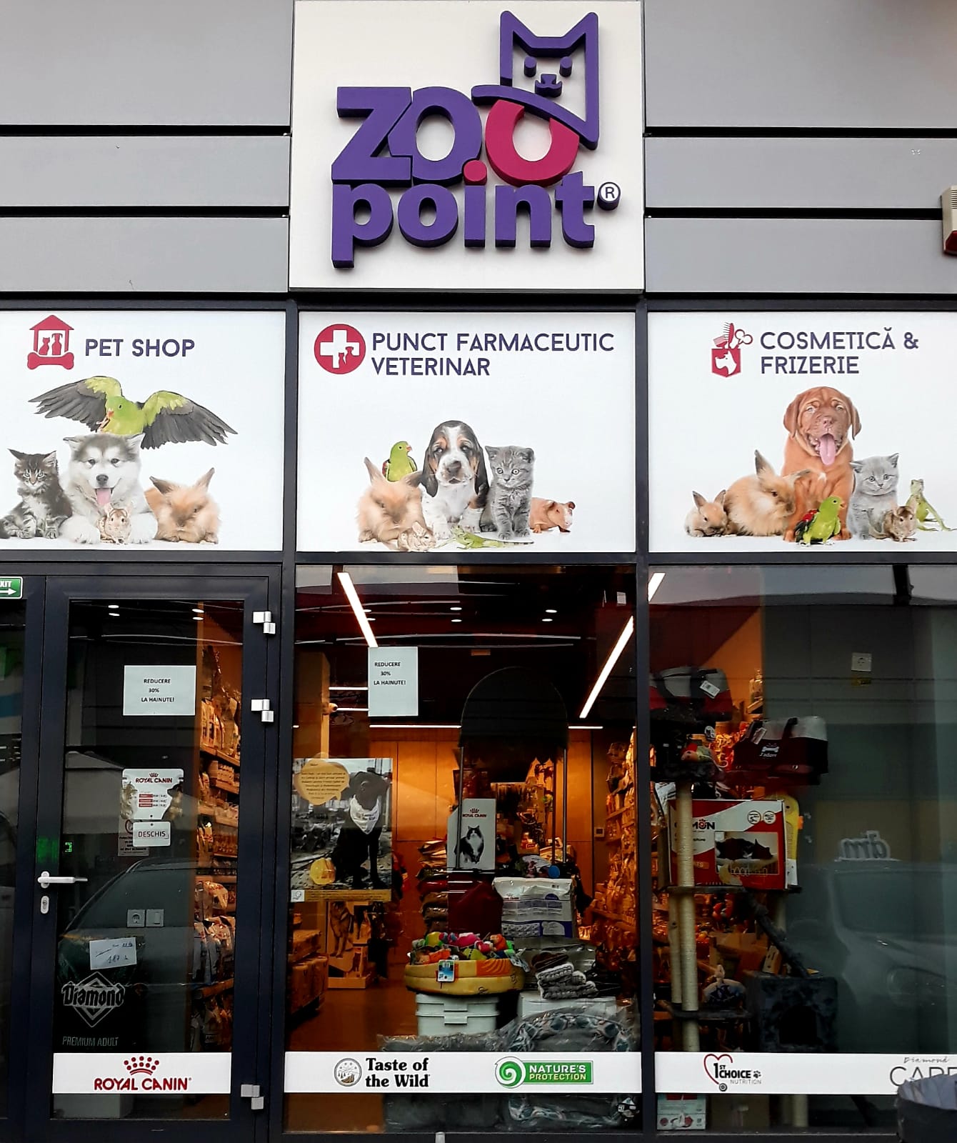 ZooPoint (La Strada Street Mall Concept)