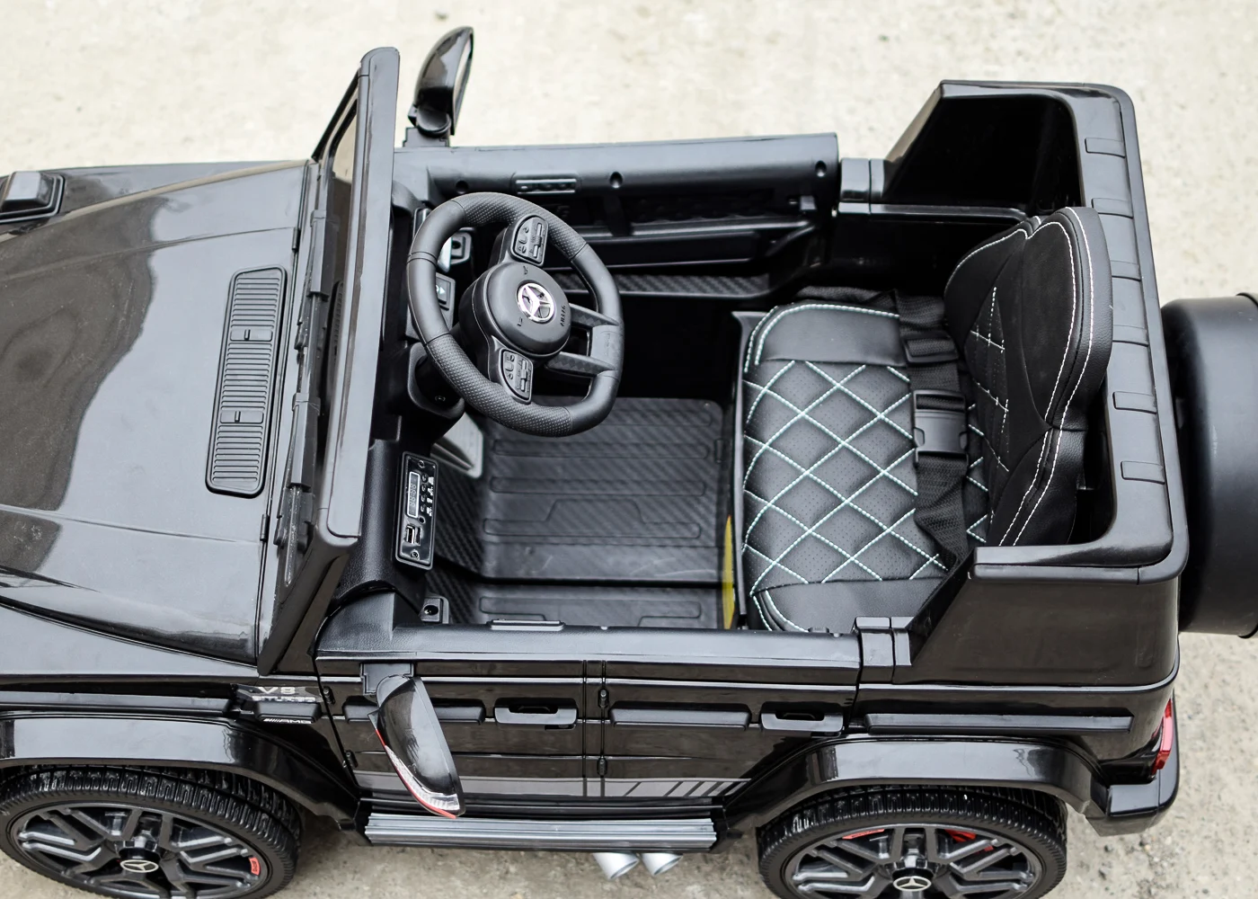 Masinuta electrica, cu telecomanda, model Mercedes Benz G63, 70W, Negru [3]