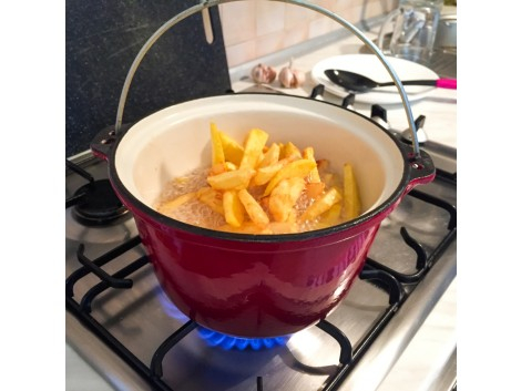 Tuci emailat din fonta, Ø 22 cm, 3L [1]