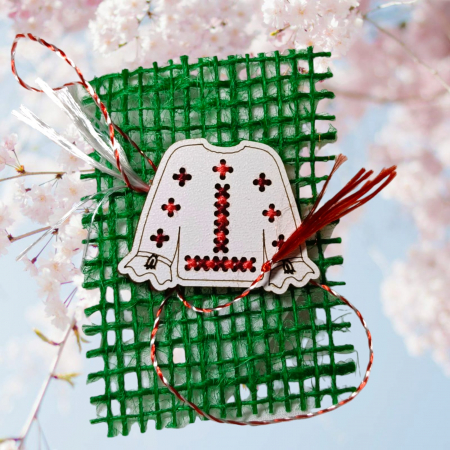 Martisor - ie cusuta manual - model 1 [4]