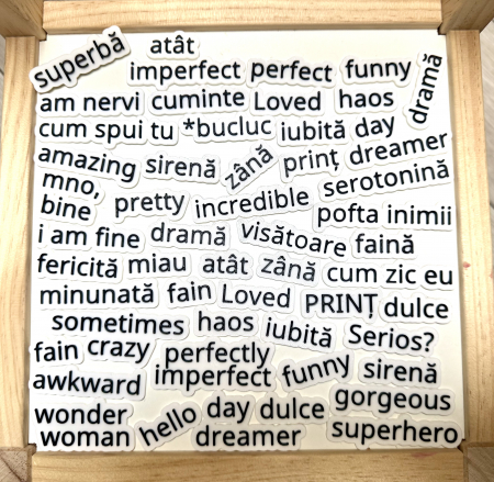 Idei de cadouri - Brosa / insigna cu text