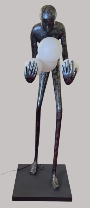 Lampadar sculptural F 9106 – fibră de sticlă negru & argintiu, 4 globuri opaline, 180 cm [2]