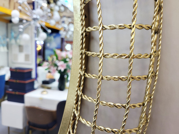 Oglindă decorativă ovală 95315 – ramă metalică aurie tip plasă, design glamour, 92x67 cm [2]