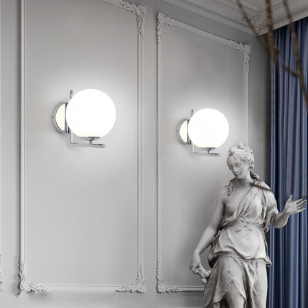 APLICE SI PLAFONIERE - Aplica 8335 CH metal argintiu cu abajur sticlă alb mat, soclu E27, design elegant
