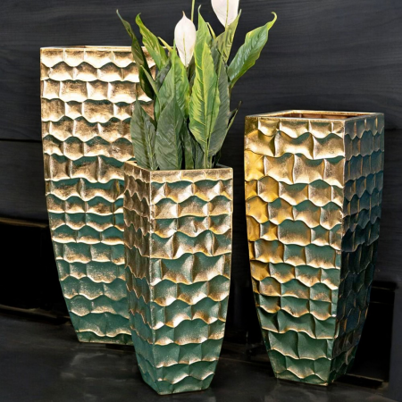 DECORATIUNI - Vază metalică model 16336 auriu antic – design patratic elegant, per bucata