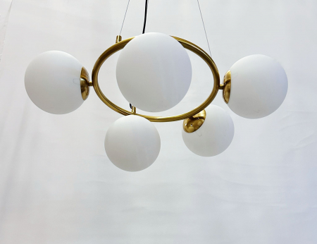 LUSTRE - Lustră 2332/5 – Eleganță Aurie cu 5 Becuri E27 și Abajur Alb