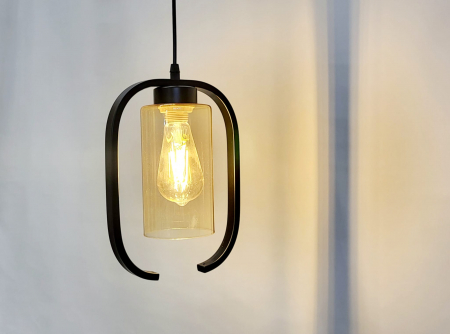 Lustra 2338/3 – Design modern cu accente industriale, metal negru și abajururi din sticlă aurie [3]