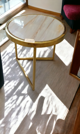 SCAUNE SI MESE - Masuta 580 M, ceramică albă și picior metal auriu, rotund 40 cm