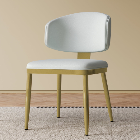 SCAUNE SI MESE - Scaun dining A196 din piele ecologică bej sau alb, cu picioare metalice negre sau aurii