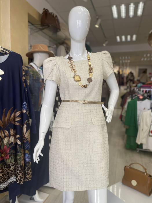 Rochie eleganta cu fir auriu [3]