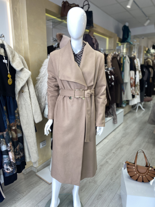 Pantalon piele ecologica scurt [9]