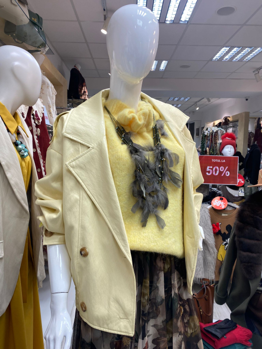 Geaca piele ecologica galbena [3]