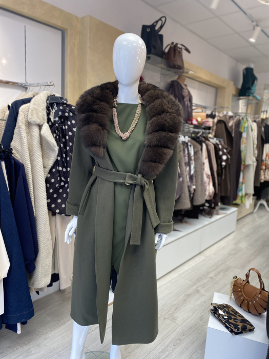 Palton cu guler de blana naturala [2]