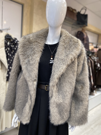 HAINA BLANA NATURALA,PALTOANE,GECI SI VESTE - Blana dama bej