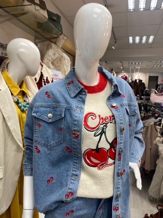 Geaca denim imprimeu cirese [2]