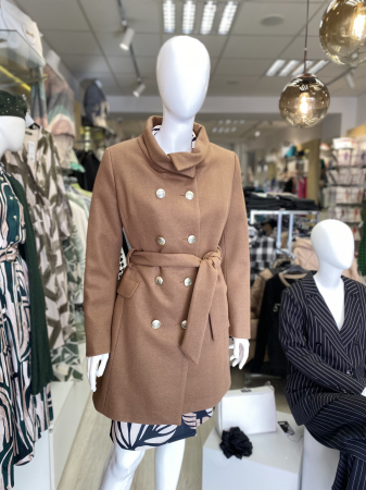 Rochii dama elegante - Palton maro  deschis cu guler înalt și două randuri de nasturi aurii