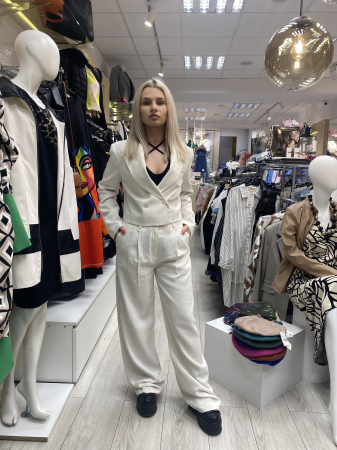 Costume si compleuri dama - Costum Dama