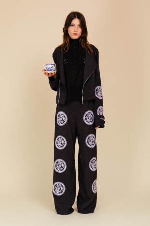 NEW: Veselă - Pantaloni EMBROIDERED TEA de damă