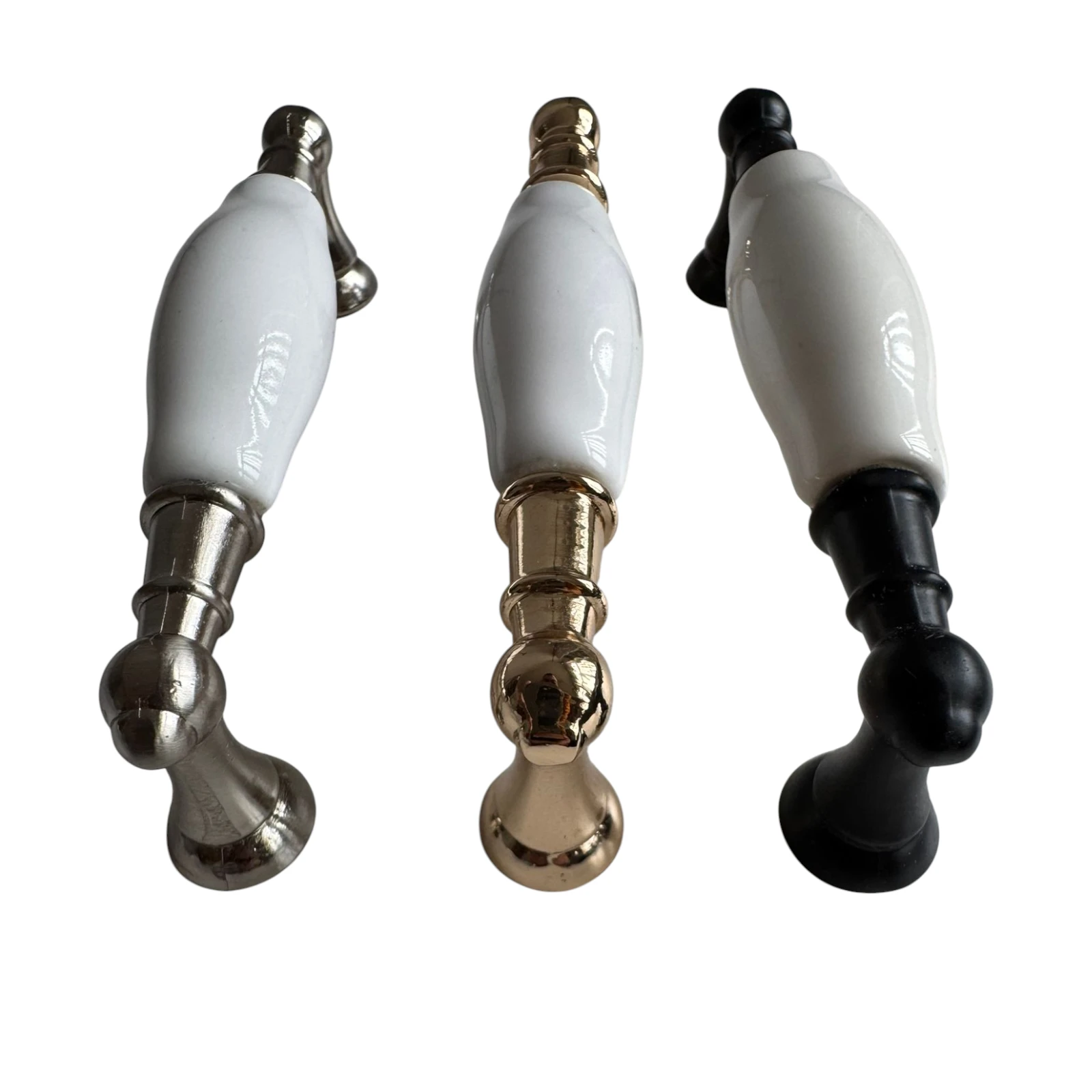 Maner mobilier Vintage ceramic alb cu capete metalice - 96 mm [5]