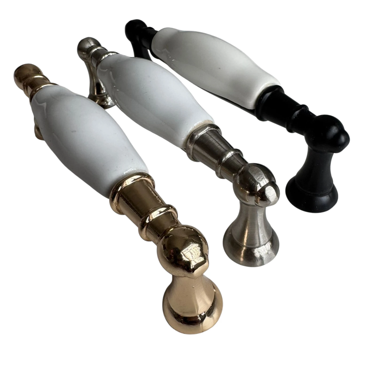 Maner mobilier Vintage ceramic alb cu capete metalice - 96 mm [7]