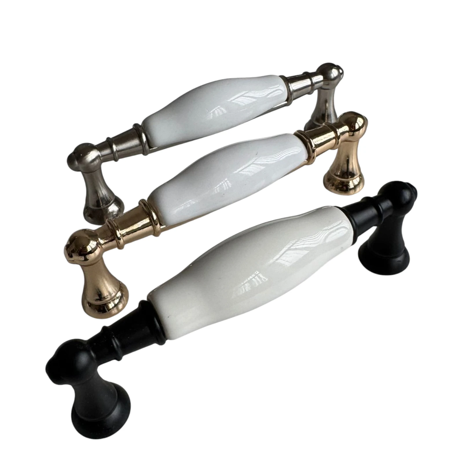 Maner mobilier Vintage ceramic alb cu capete metalice - 96 mm [11]