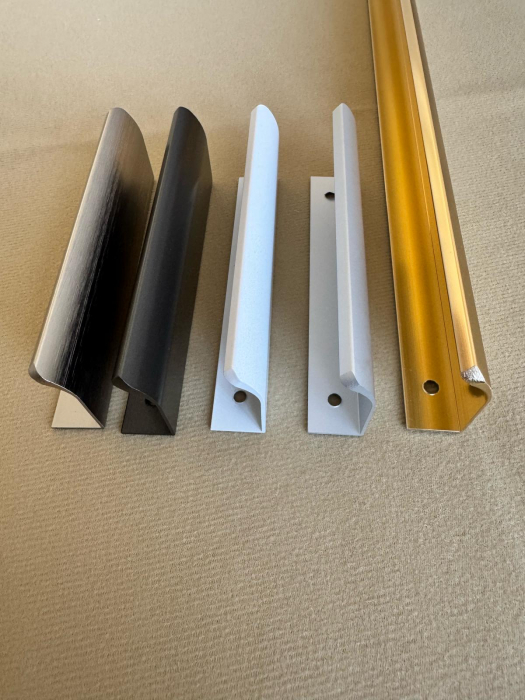 Mâner Edge Negru mat [8]