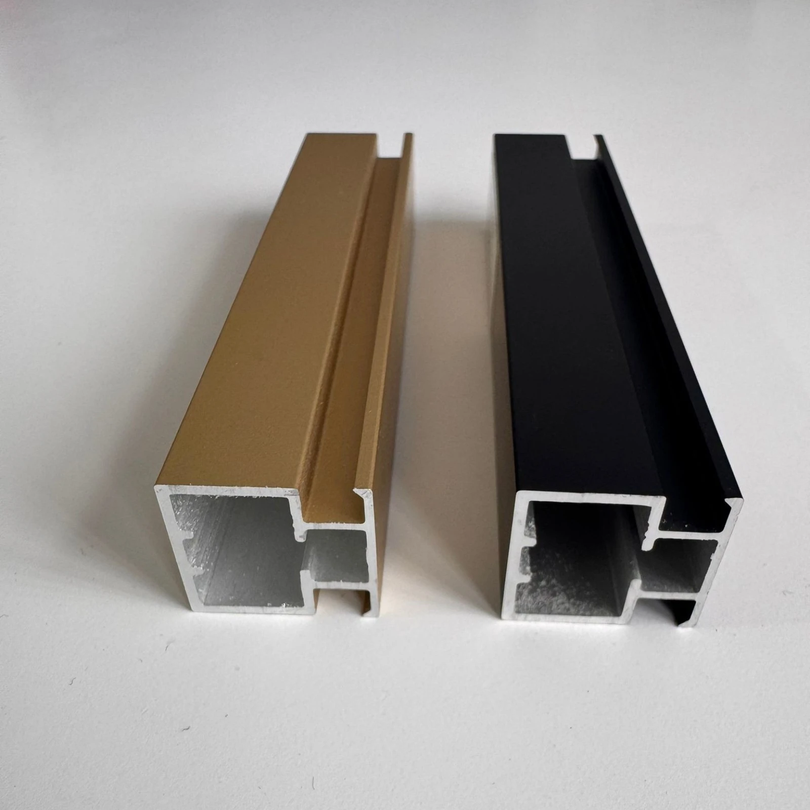 SAS 020 - Profil divizor pentru rame aluminiu [8]