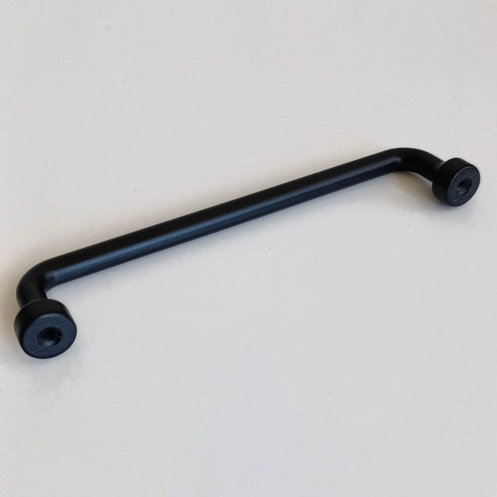 Mâner metalic Flinn pentru mobilier - interaxă 192 mm [3]