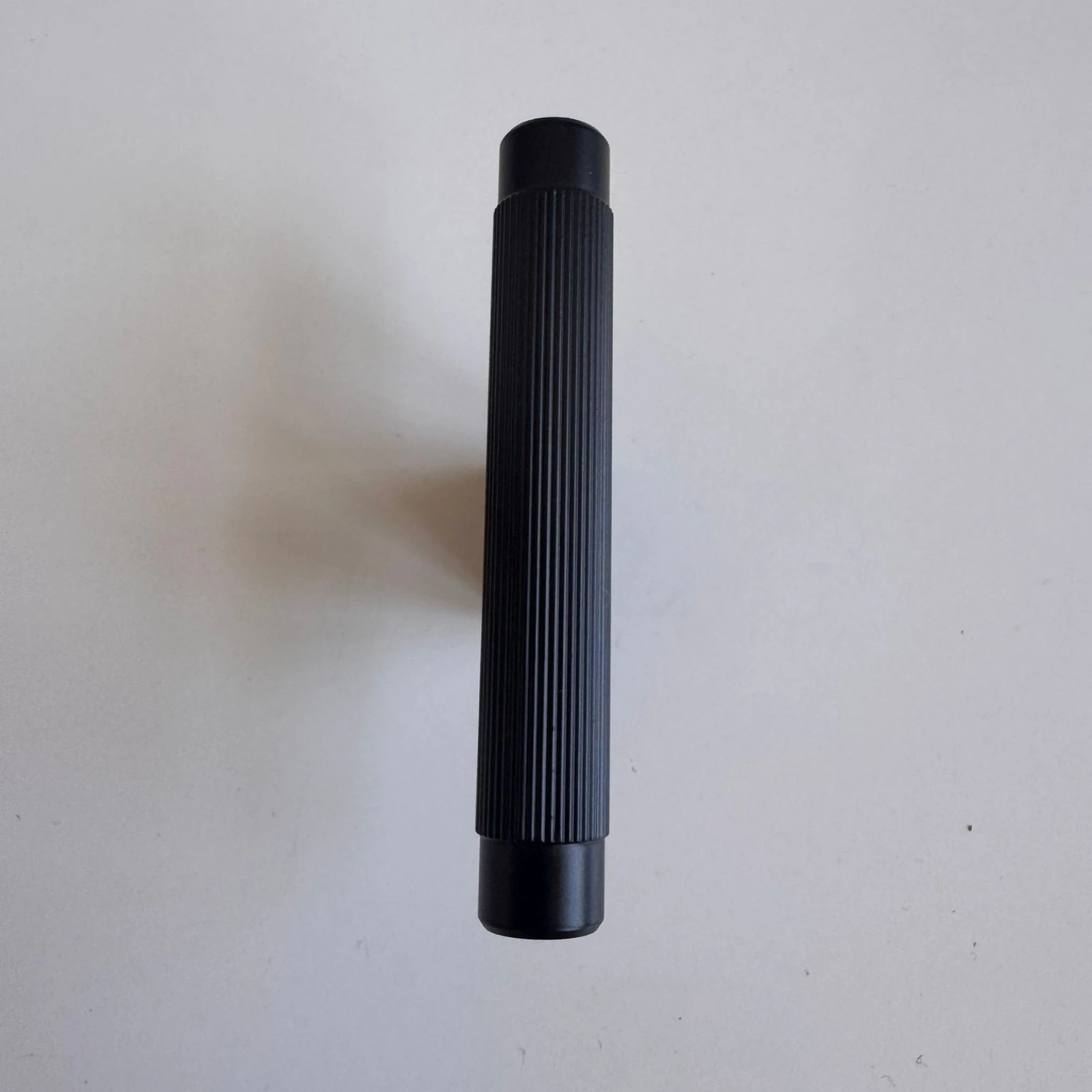 Buton metalic West Deluxe cilindric și striat - tip T [3]
