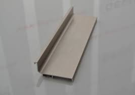 Profilele GOLA ,,L "(J) 4.1m  finisaj Auriu, marca OPES, pentru montaj sub blat [2]