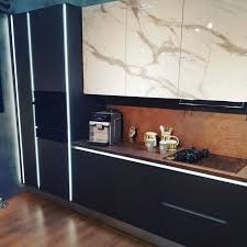 Profilele GOLA ,,Vertical-dublu " 2.7m cu bandă LED  [5]