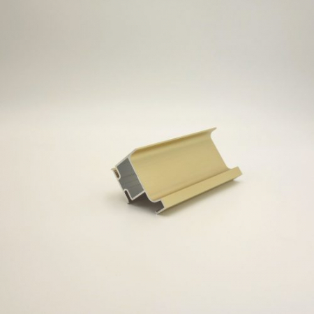 Profilele GOLA ,,Vertical"  finisaj Auriu 2.7m pentru corpuri de mobilier tip ,,soldat" marca OPES.  [1]
