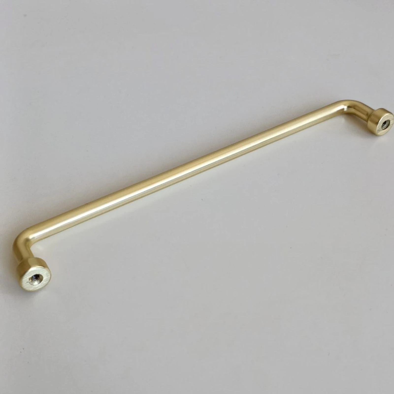 Mâner metalic Flinn pentru mobilier - interaxă 128 mm [2]