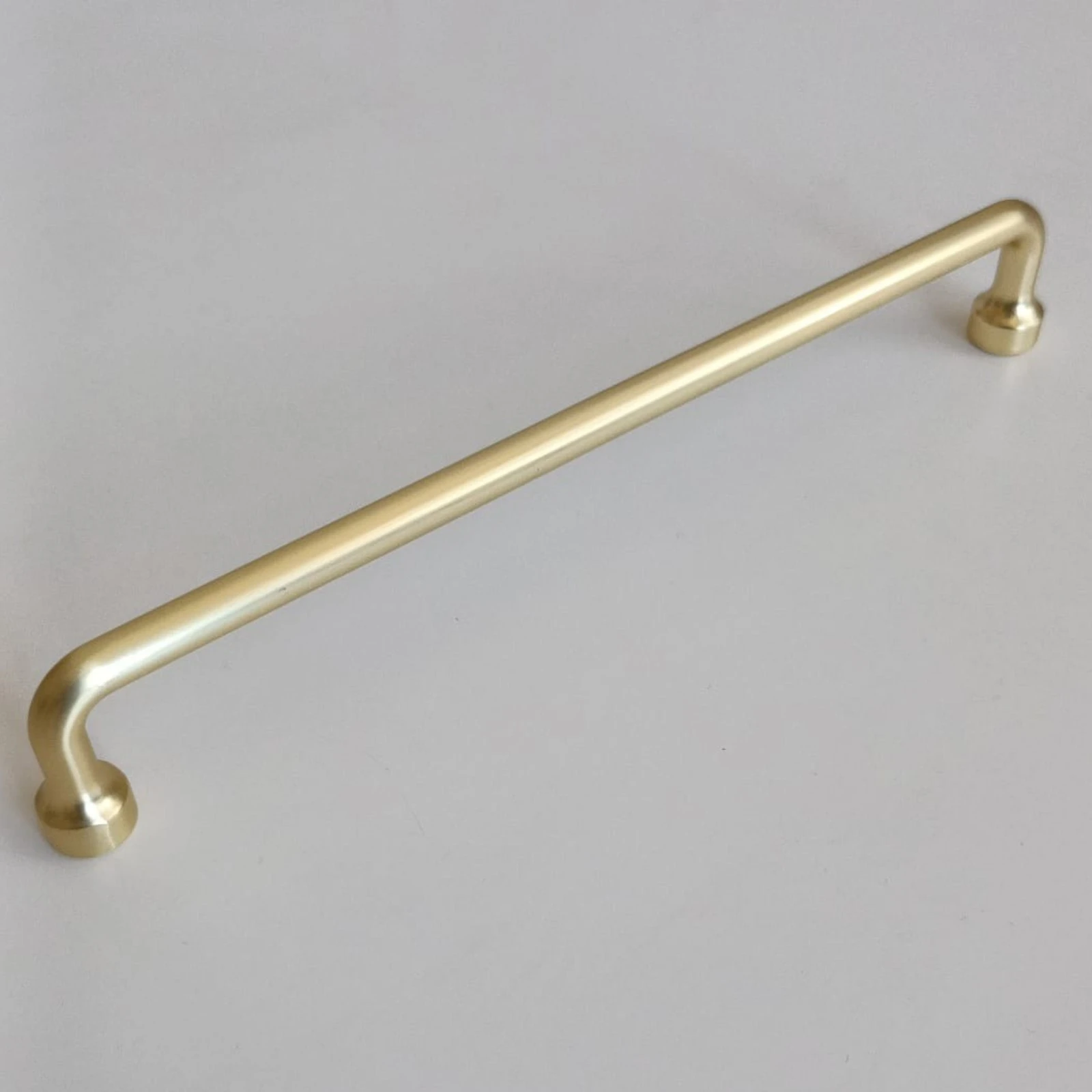 Manere pentru mobilă - Mâner metalic Flinn pentru mobilier - interaxă 128 mm
