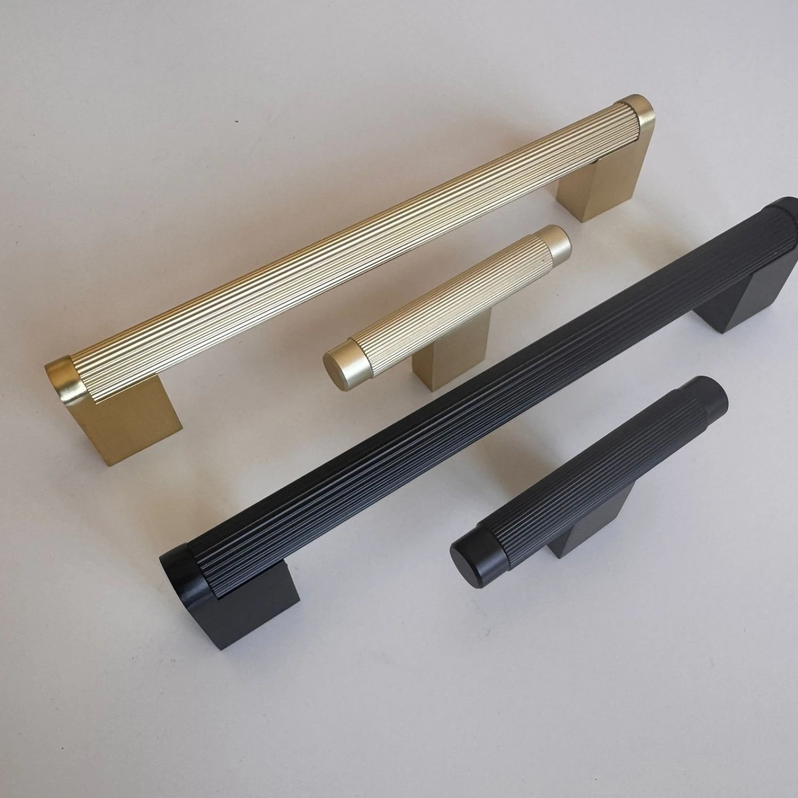 Mâner metalic West Deluxe - interaxă 160 mm [10]