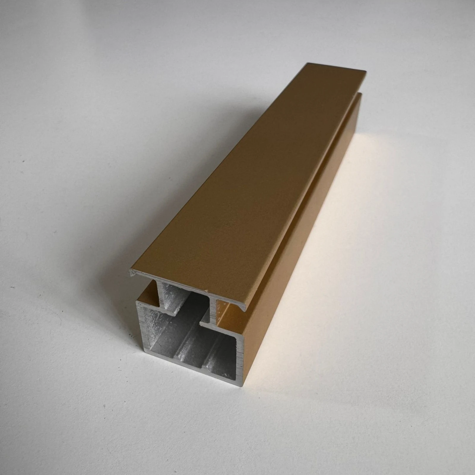 SAS 020 - Profil divizor pentru rame aluminiu [8]