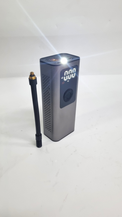Compresor de Aer Portabil Afisaj Digital si Lumina LED [3]